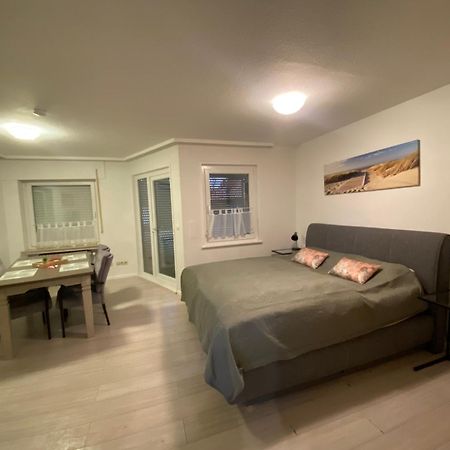 Am Deich Apartment Norddeich  Bagian luar foto